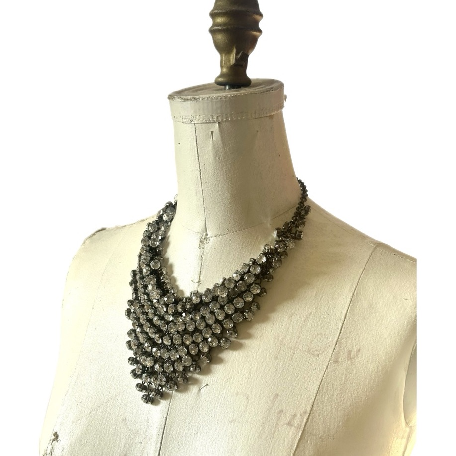 Elegant Silver Necklace